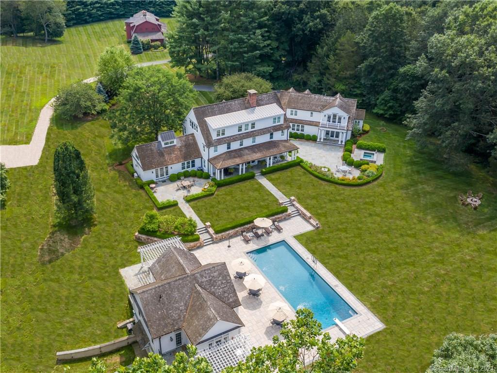 18 Falls Road Roxbury CT 06783