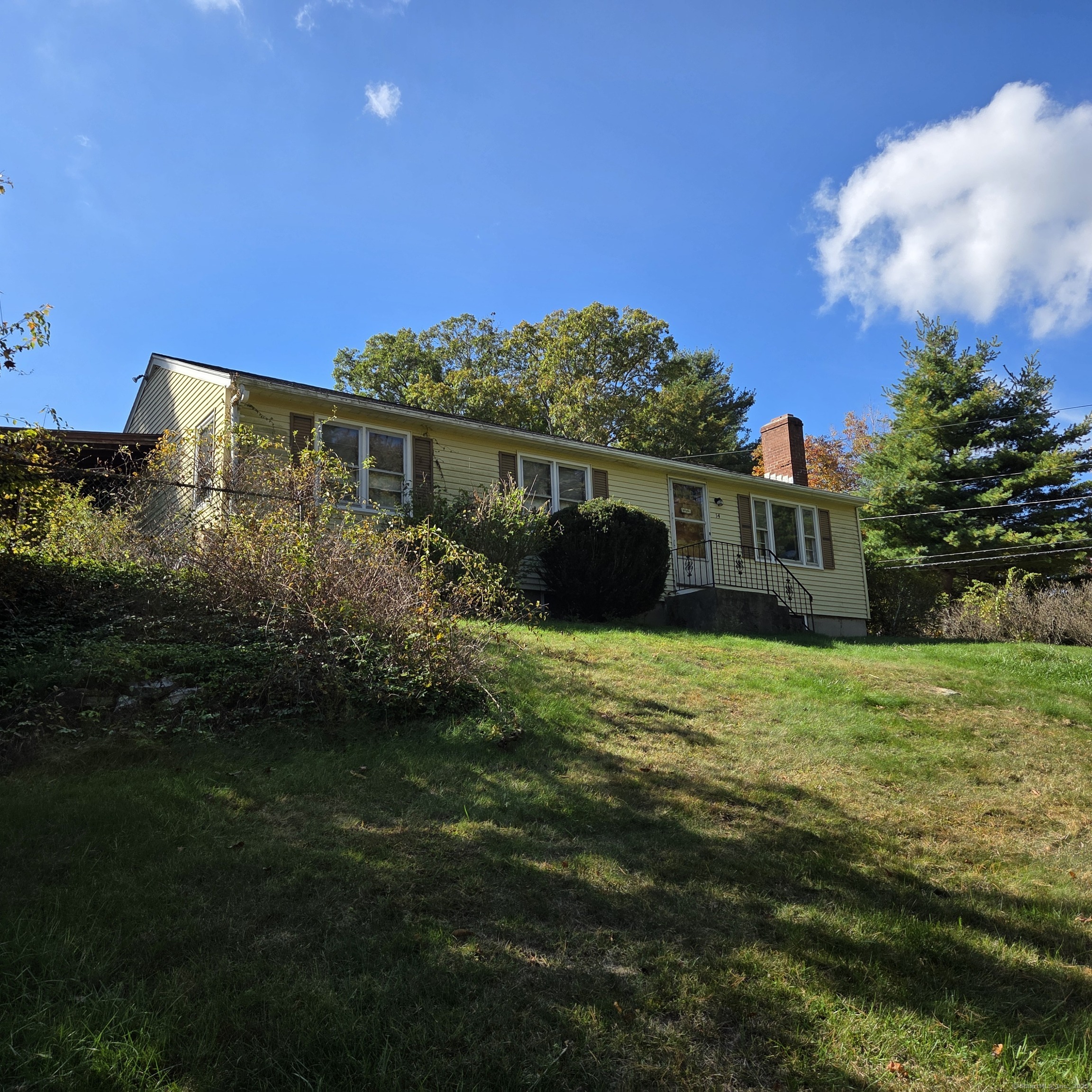 14 Edgarton Road Columbia CT 06237