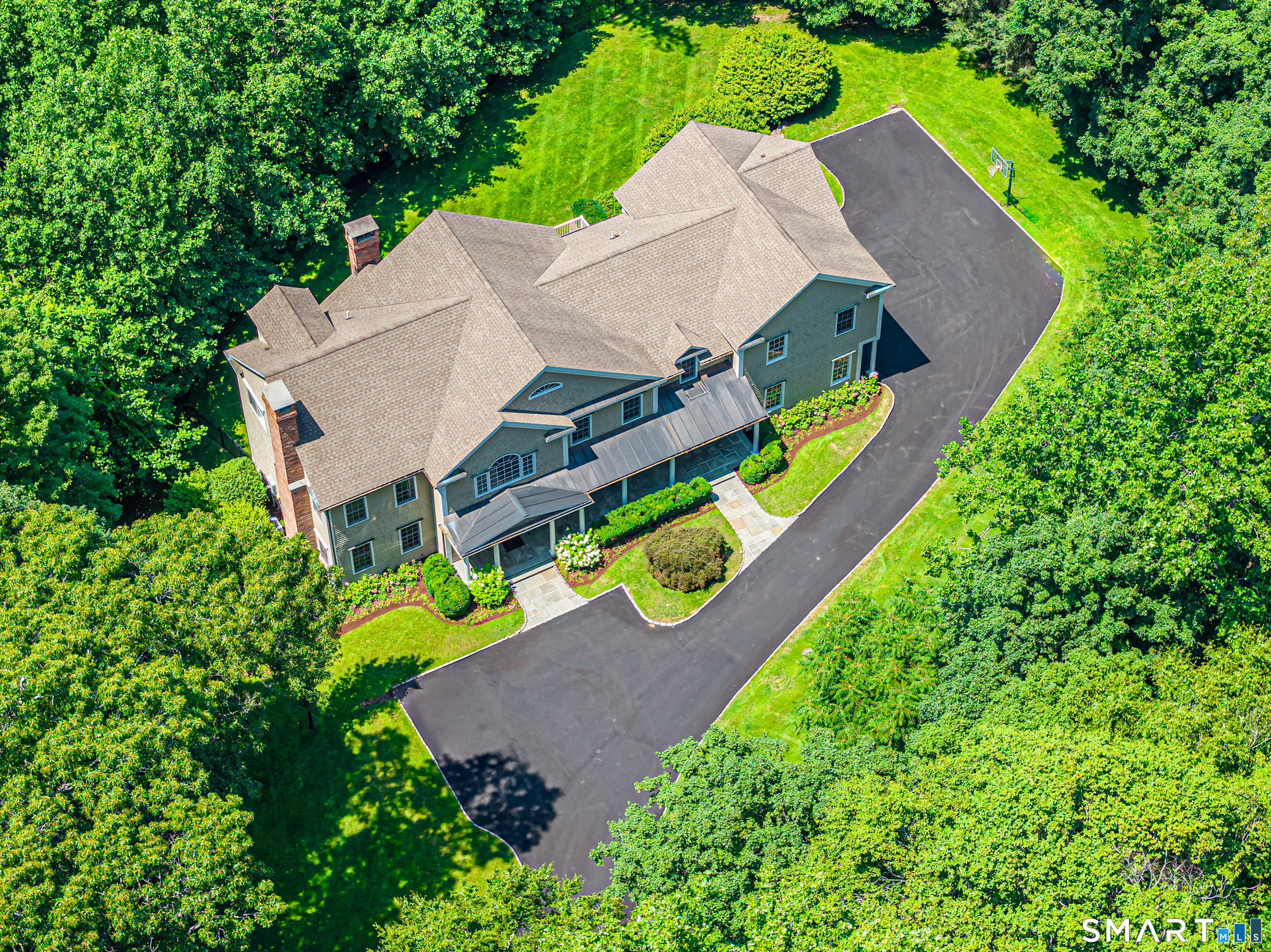 14 Powder Horn Hill Road Wilton CT 06897