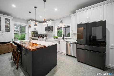 219 Hillside Avenue Naugatuck CT 06770