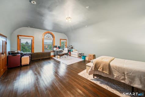219 Hillside Avenue Naugatuck CT 06770