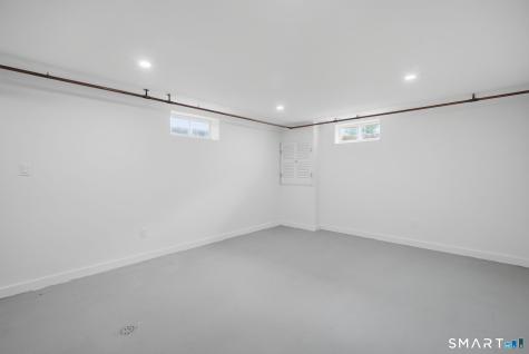 4 Wicklow Street Windsor Locks CT 06096