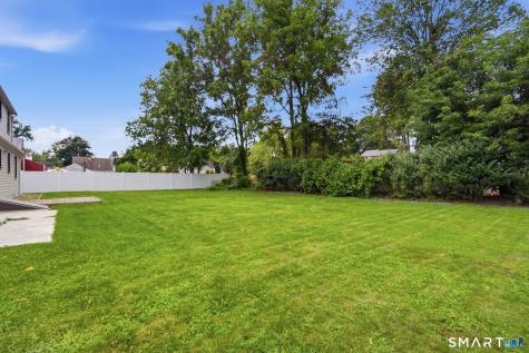 4 Wicklow Street Windsor Locks CT 06096