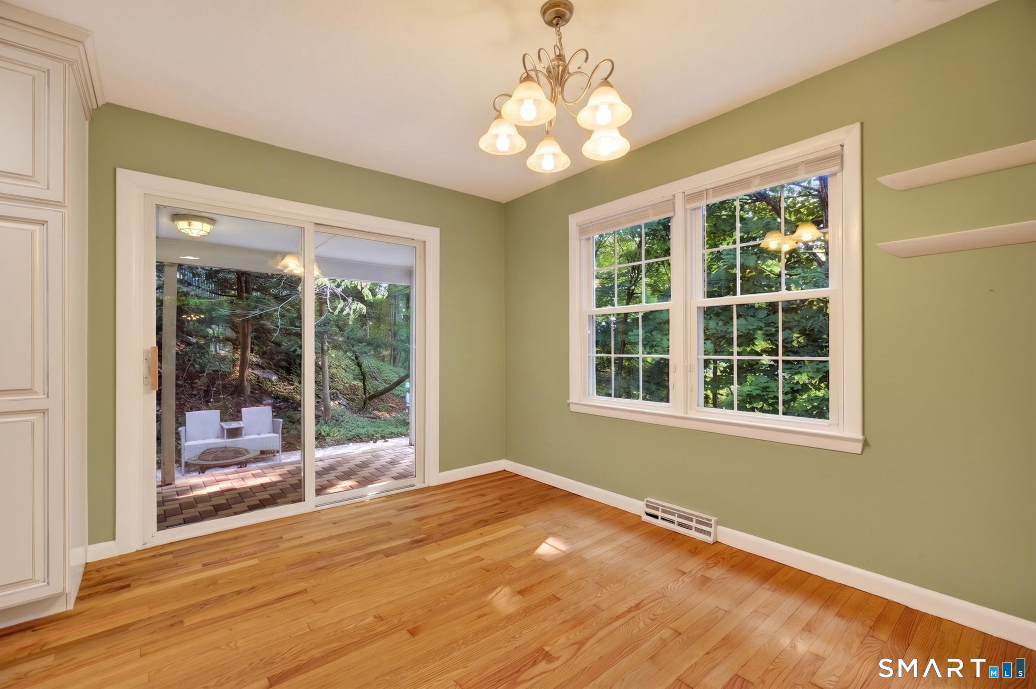 884 Indian Hill Road Orange CT 06477