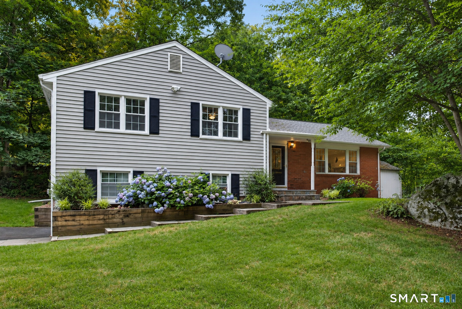 884 Indian Hill Road Orange CT 06477