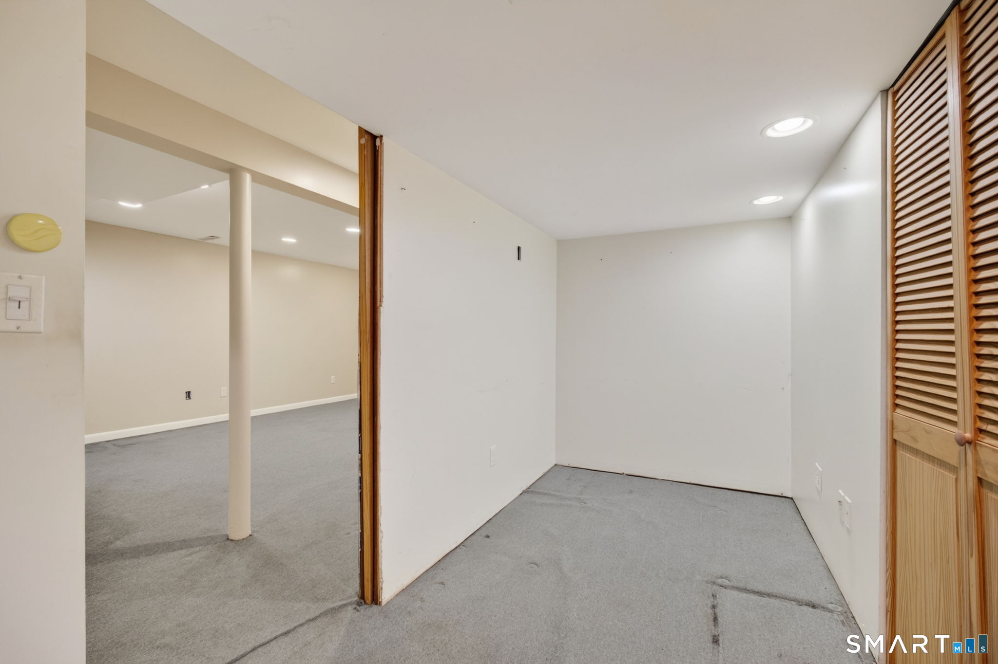 884 Indian Hill Road Orange CT 06477