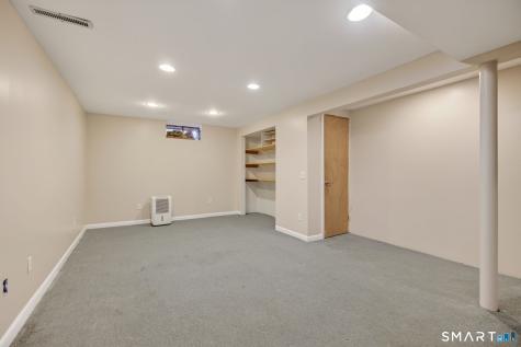 884 Indian Hill Road Orange CT 06477