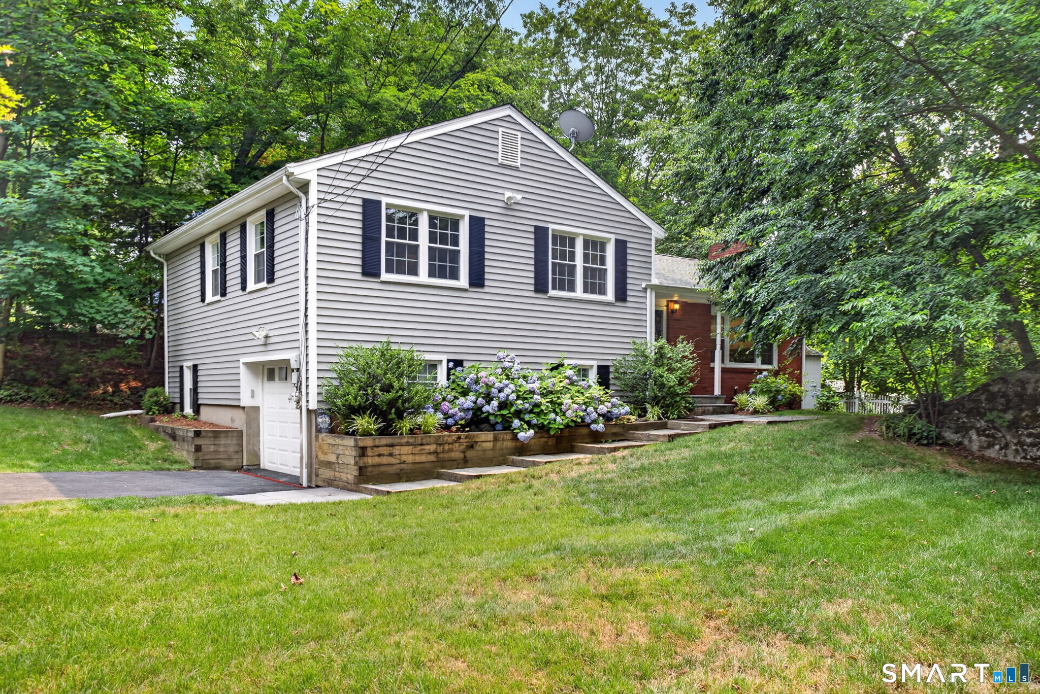 884 Indian Hill Road Orange CT 06477