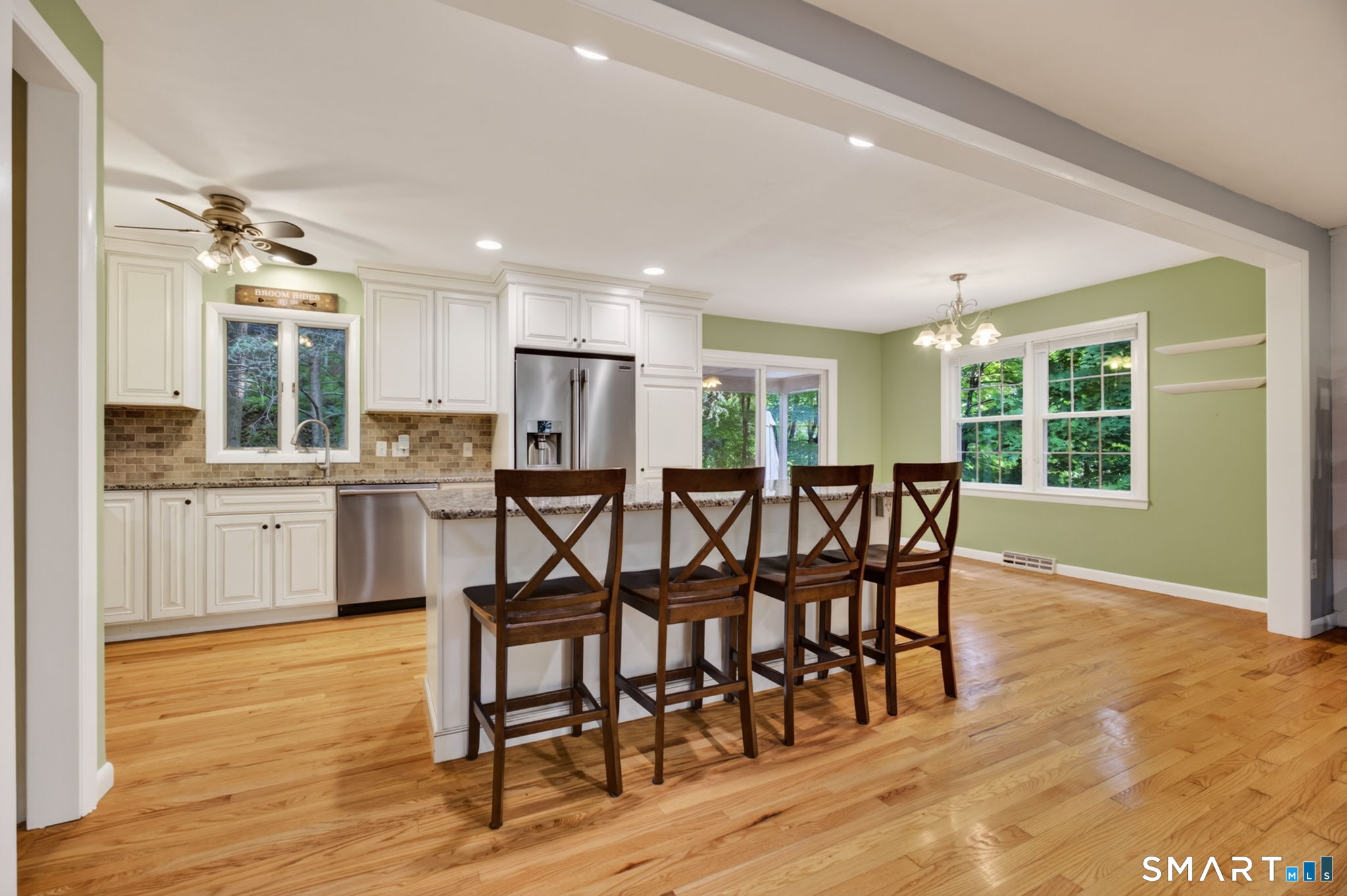 884 Indian Hill Road Orange CT 06477