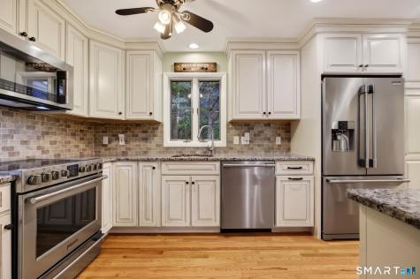 884 Indian Hill Road Orange CT 06477