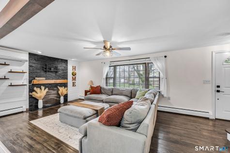 105 First Street Suffield CT 06078