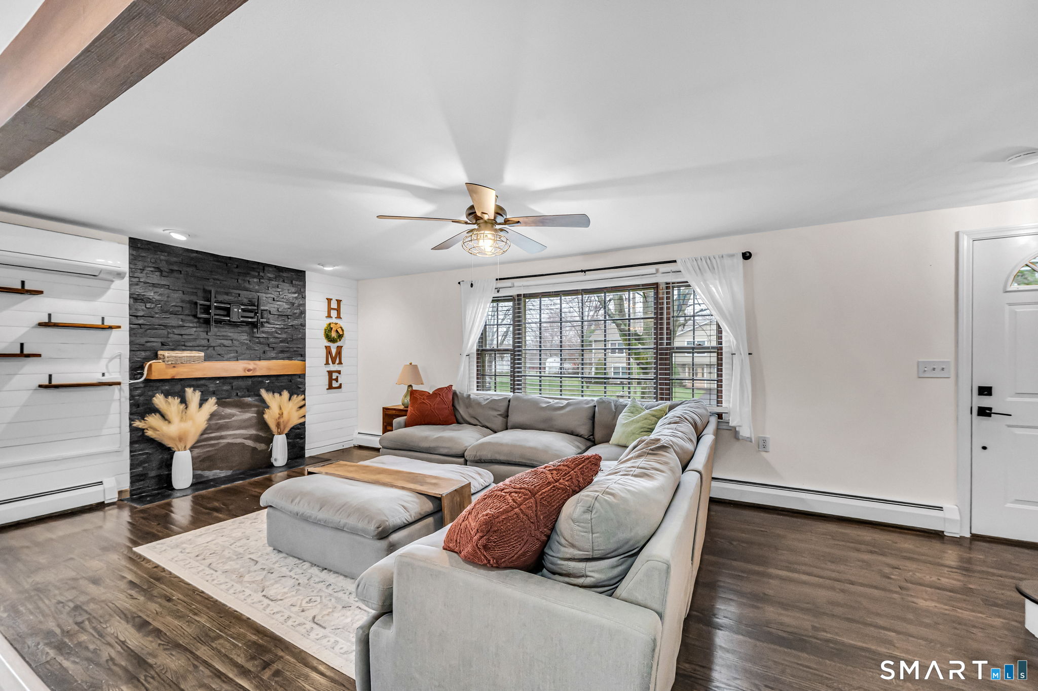 105 First Street Suffield CT 06078