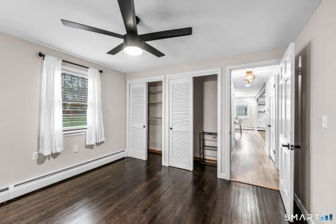 105 First Street Suffield CT 06078