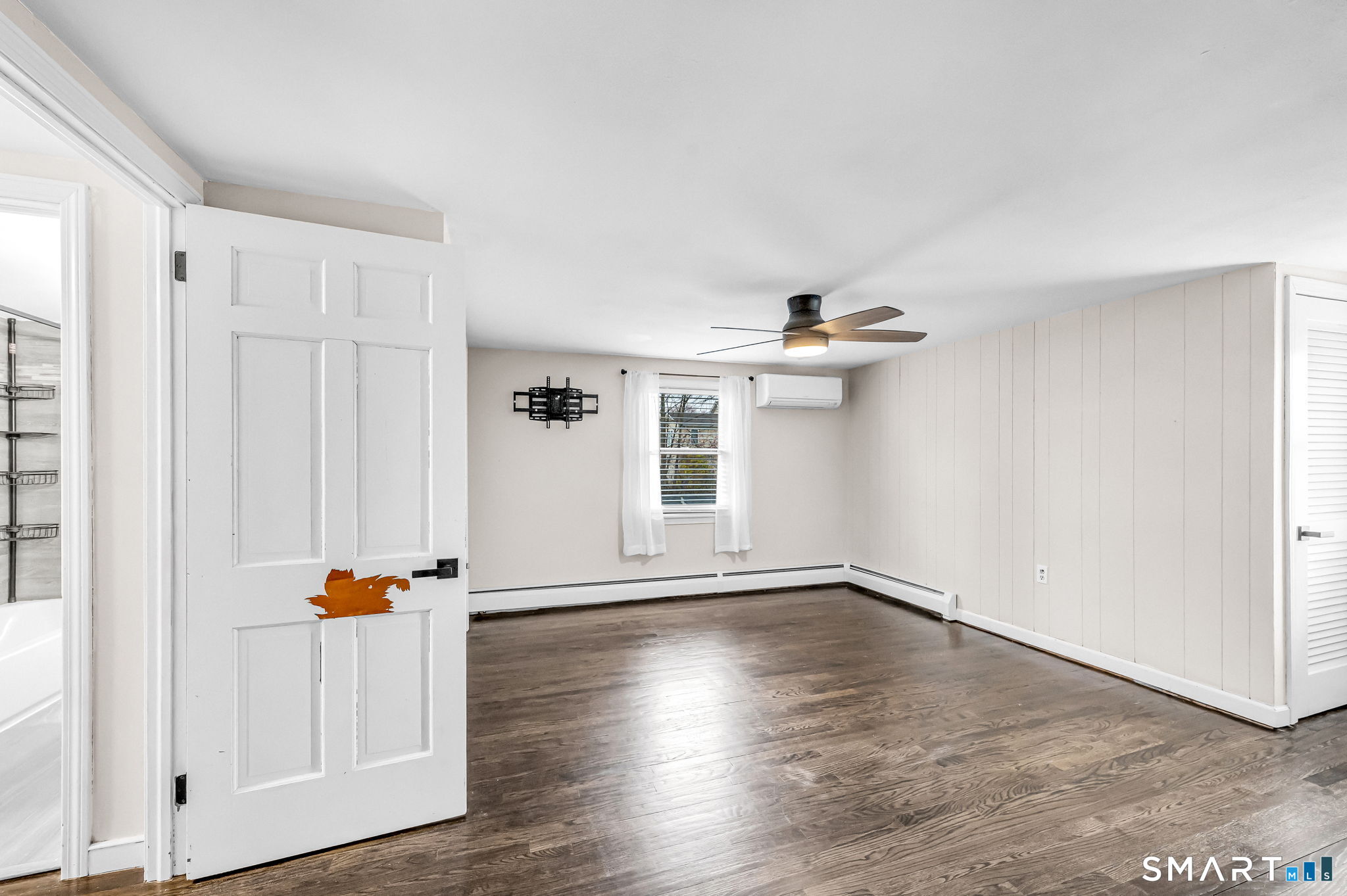 105 First Street Suffield CT 06078