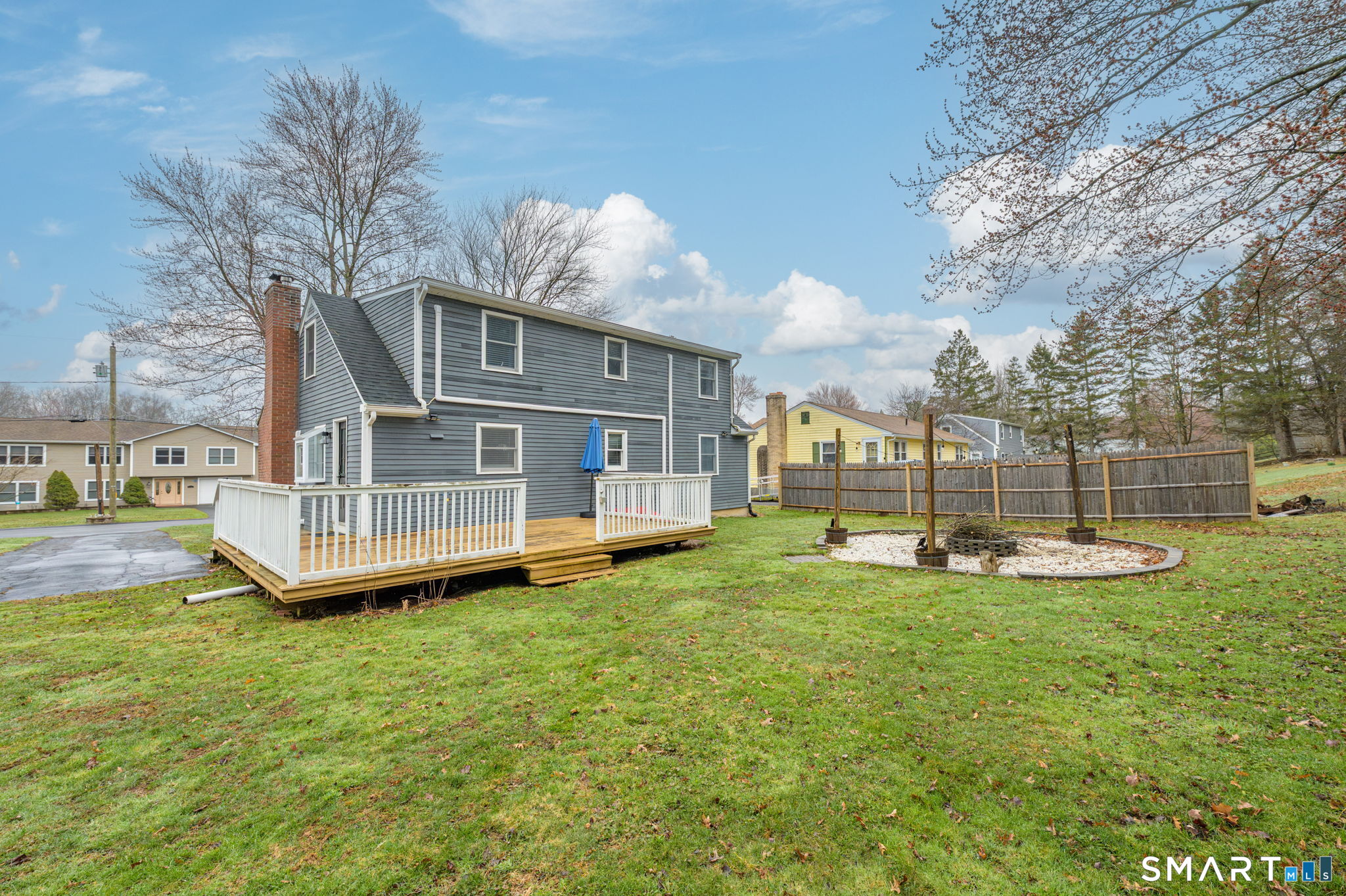 105 First Street Suffield CT 06078