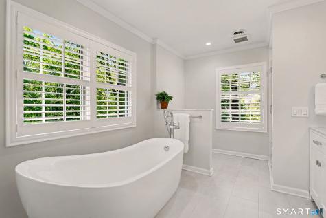 463 White Oak Shade Road New Canaan CT 06840