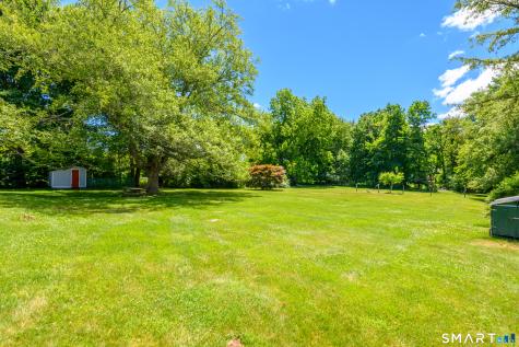 103 Peck Road Bethany CT 06524