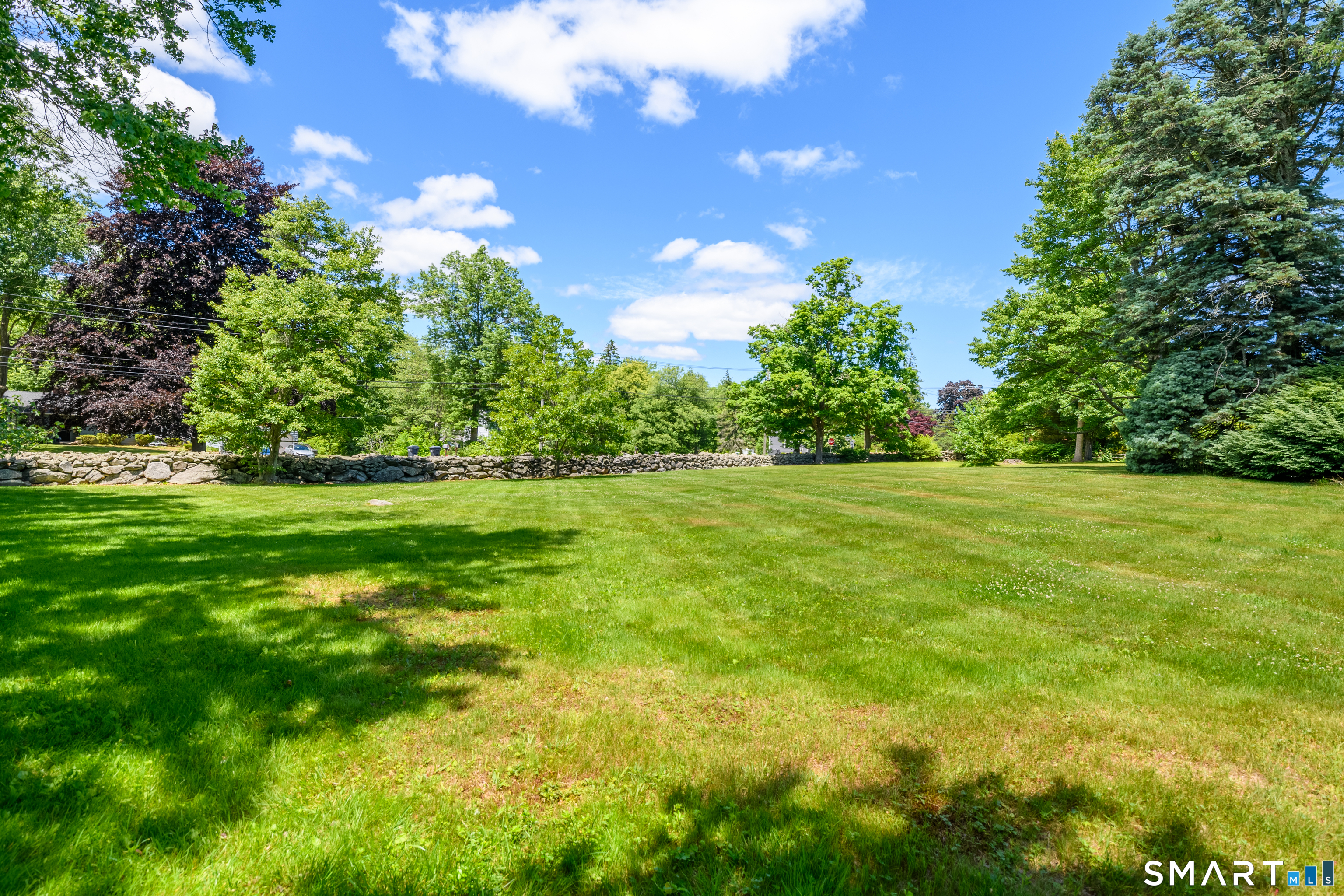 103 Peck Road Bethany CT 06524