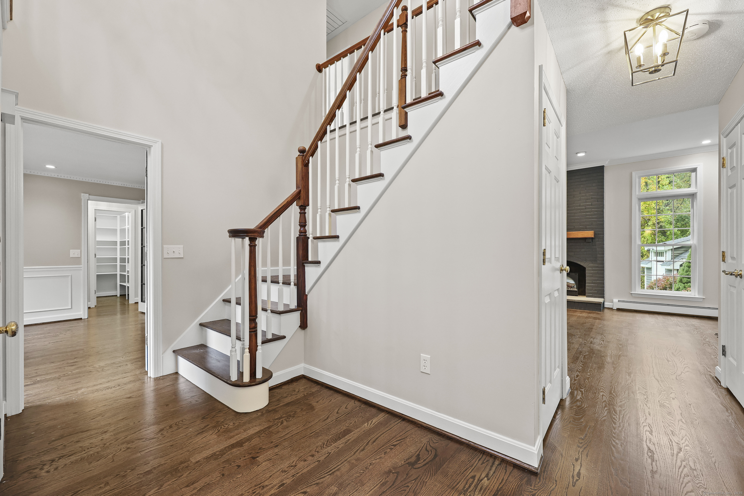 643 Burnham West Street Manchester CT 06042