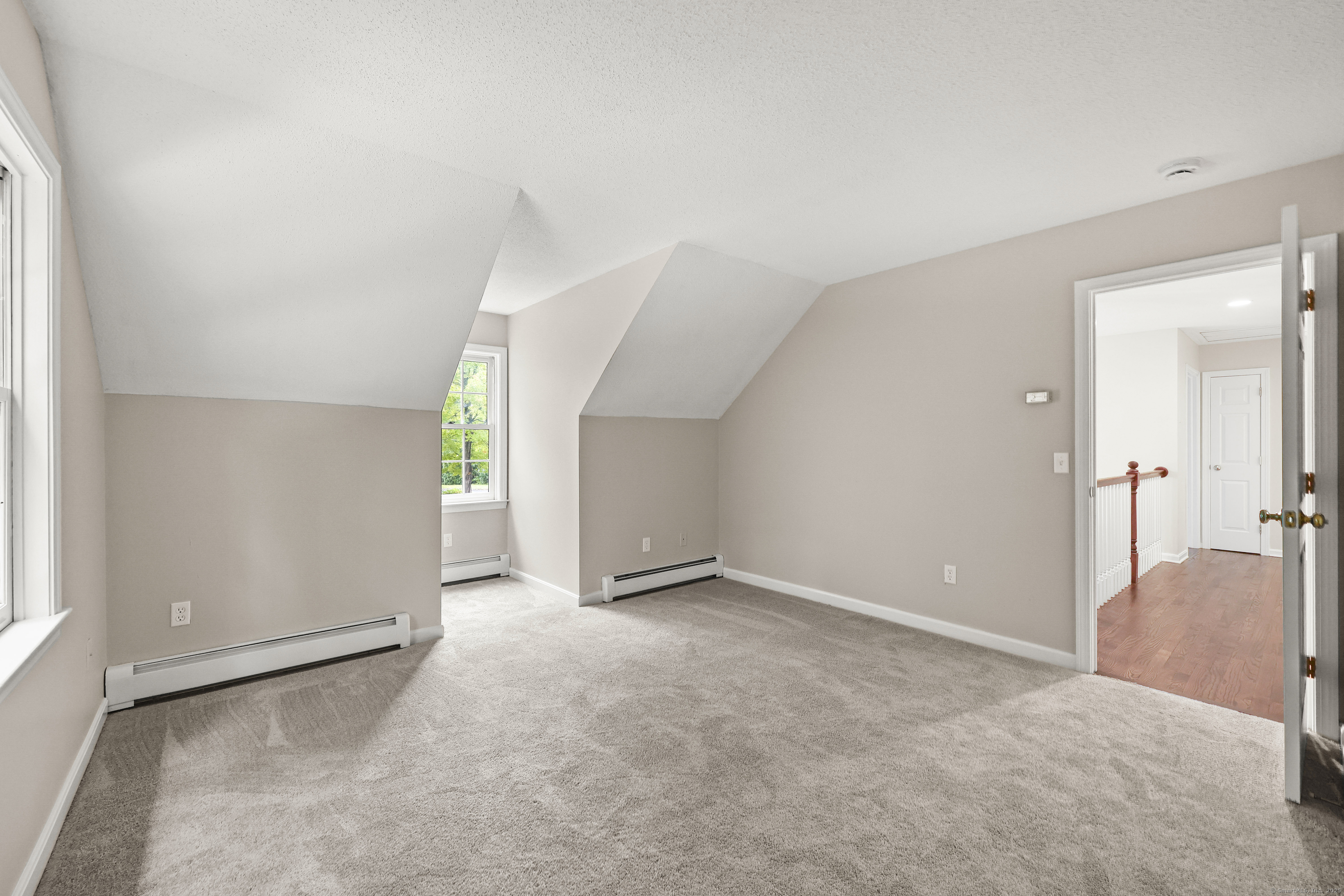 643 Burnham West Street Manchester CT 06042