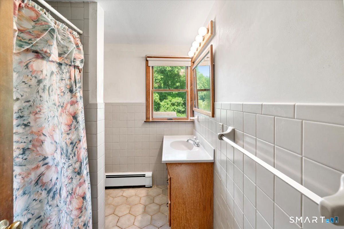74 Rye Street East Windsor CT 06016