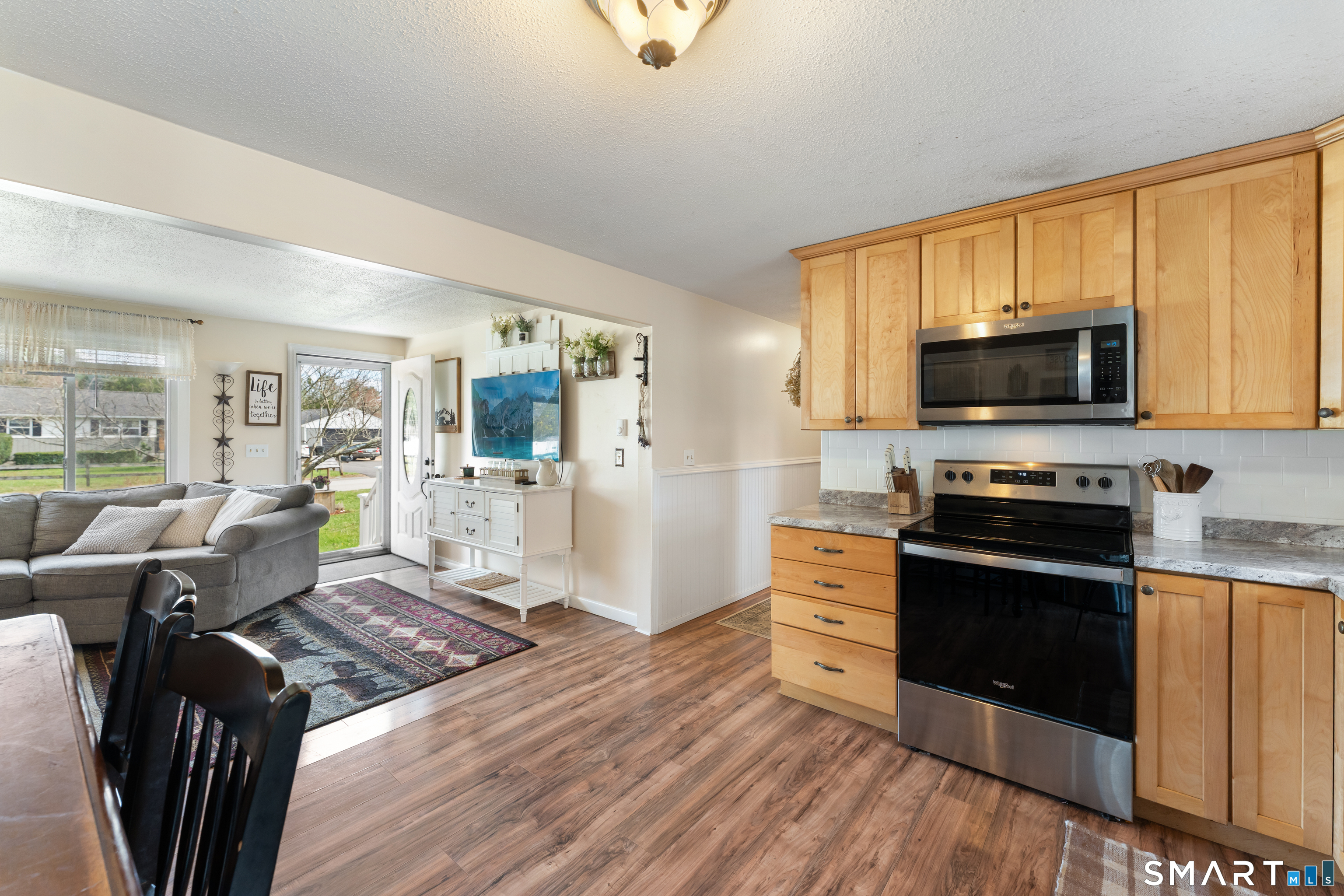 14 Liberty Lane Thompson CT 06277