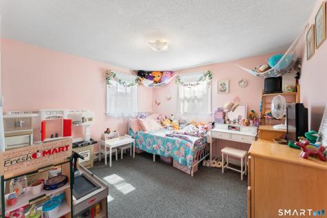 14 Liberty Lane Thompson CT 06277