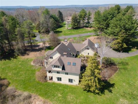 6 Metacom Drive Simsbury CT 06070