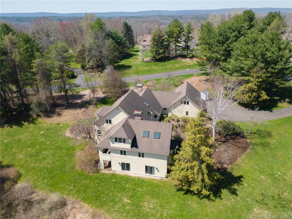 6 Metacom Drive Simsbury CT 06070