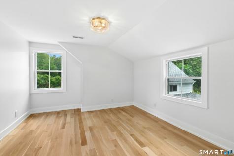 110 Cross Highway Westport CT 06880