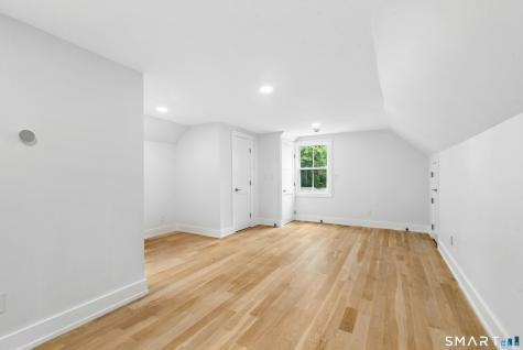 110 Cross Highway Westport CT 06880