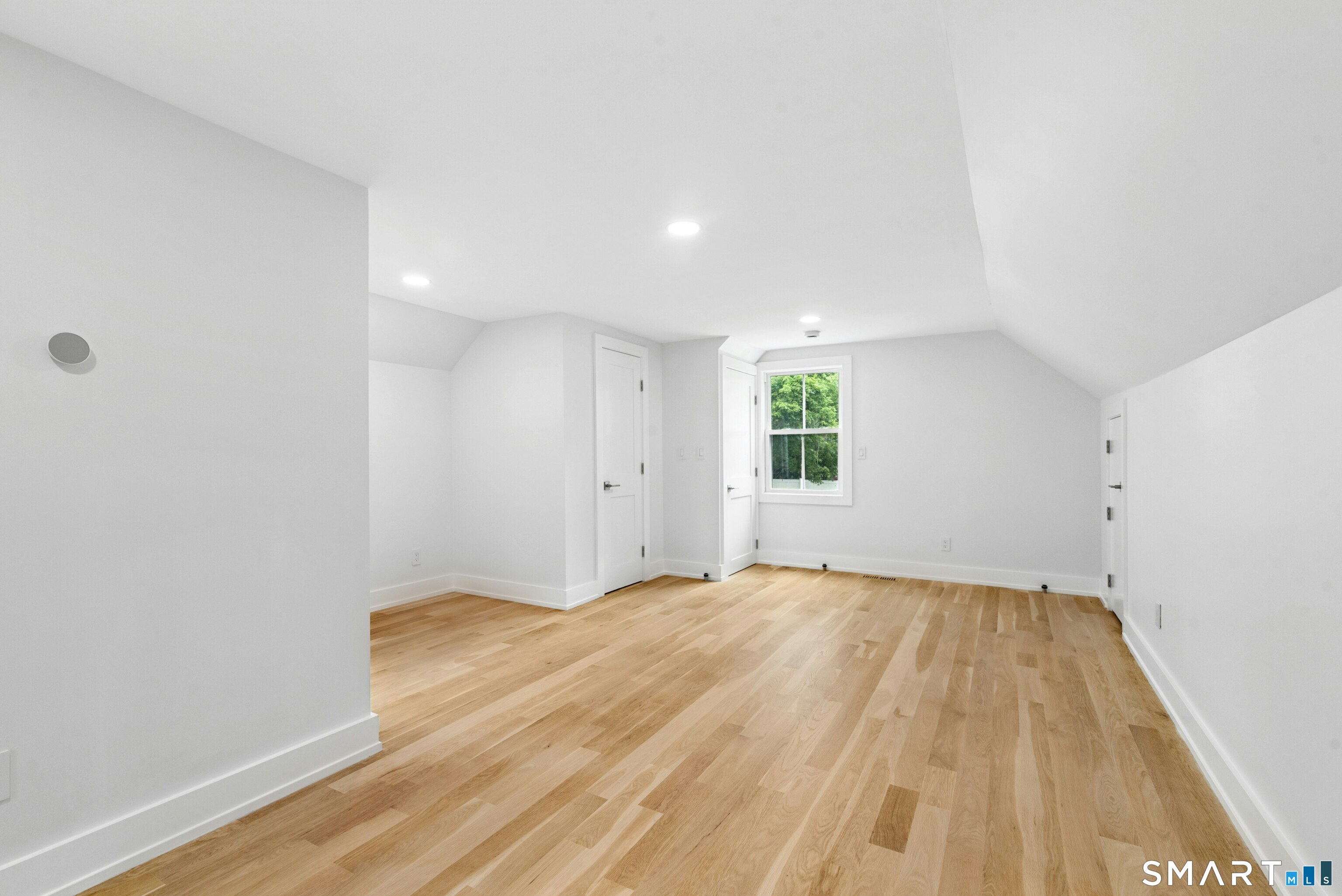110 Cross Highway Westport CT 06880