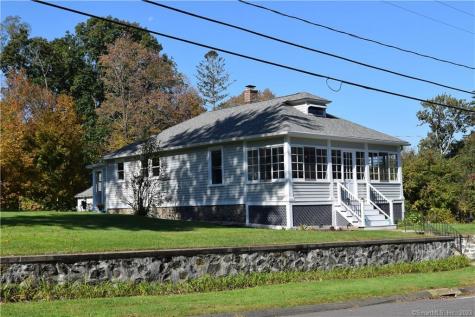 137 White Avenue Middlebury CT 06762
