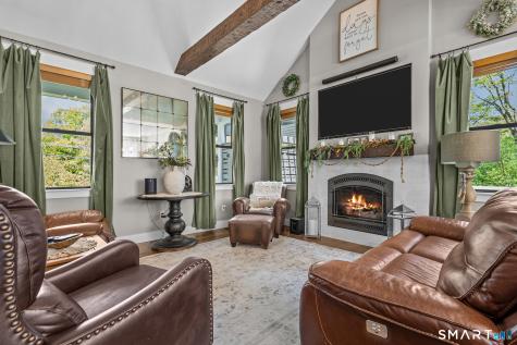 142 Quinebaug Road Thompson CT 06255
