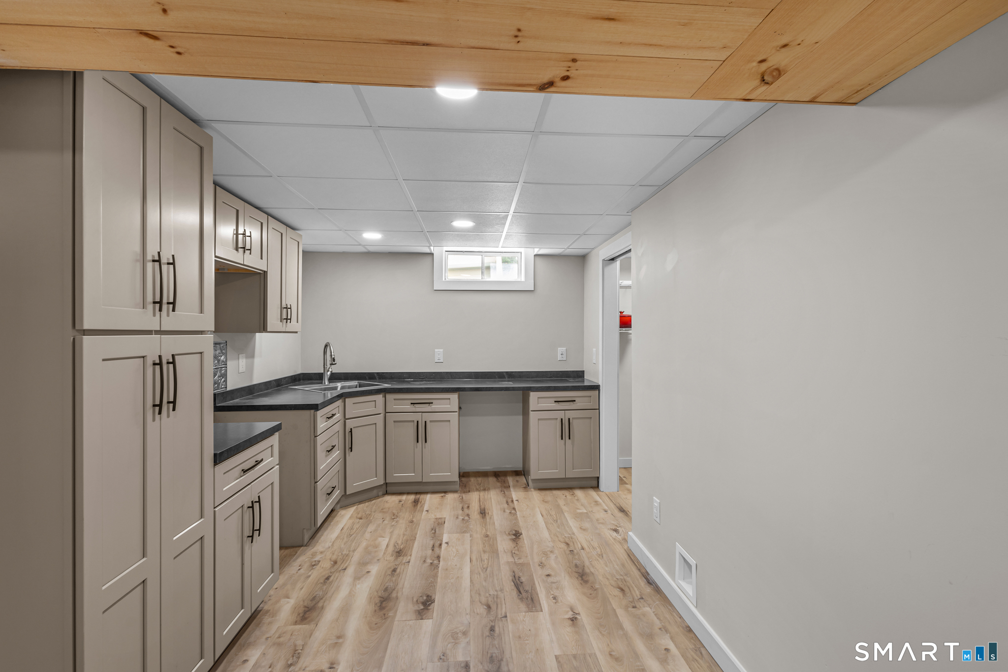 142 Quinebaug Road Thompson CT 06255