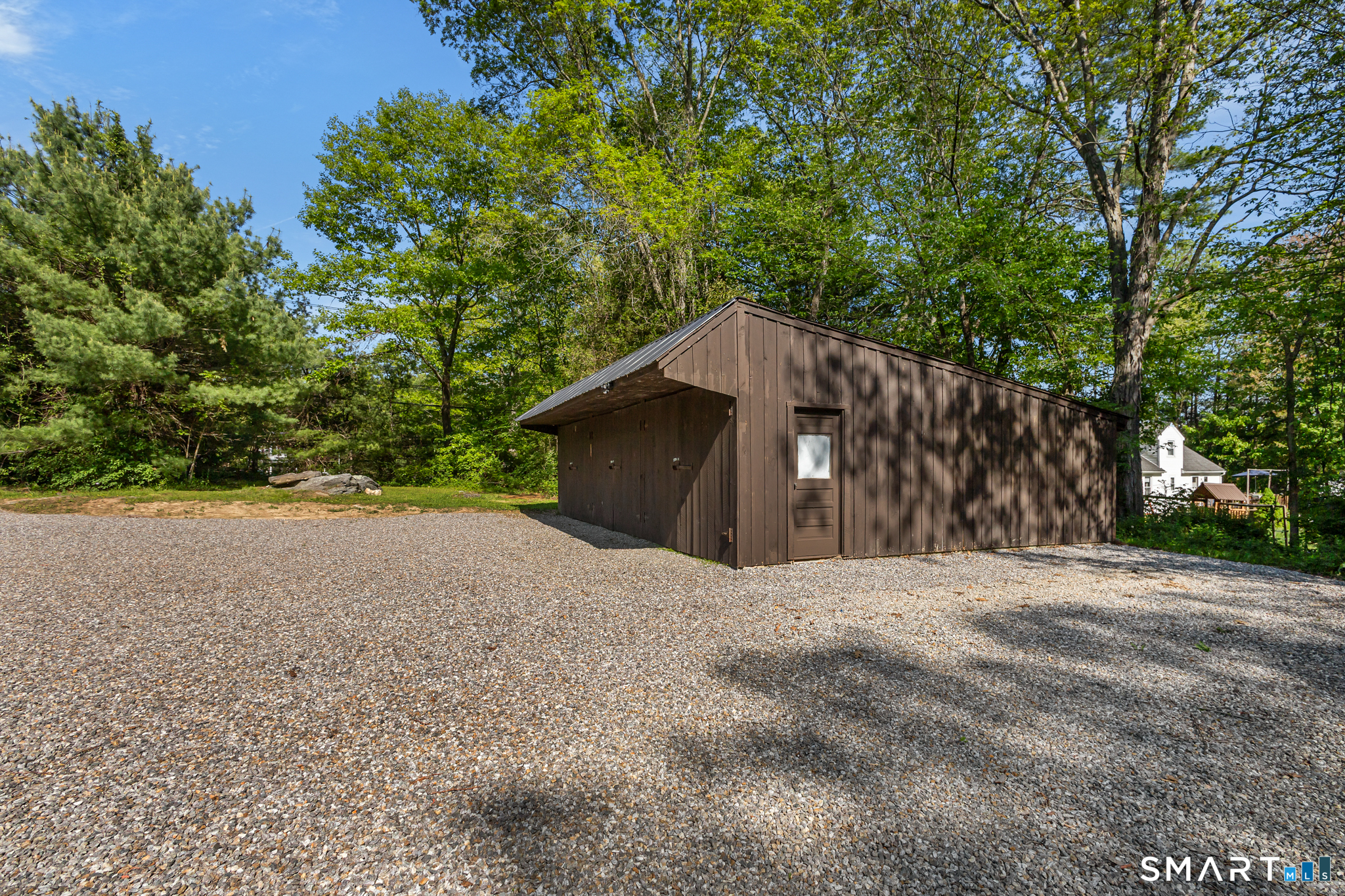 142 Quinebaug Road Thompson CT 06255