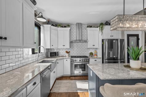 142 Quinebaug Road Thompson CT 06255