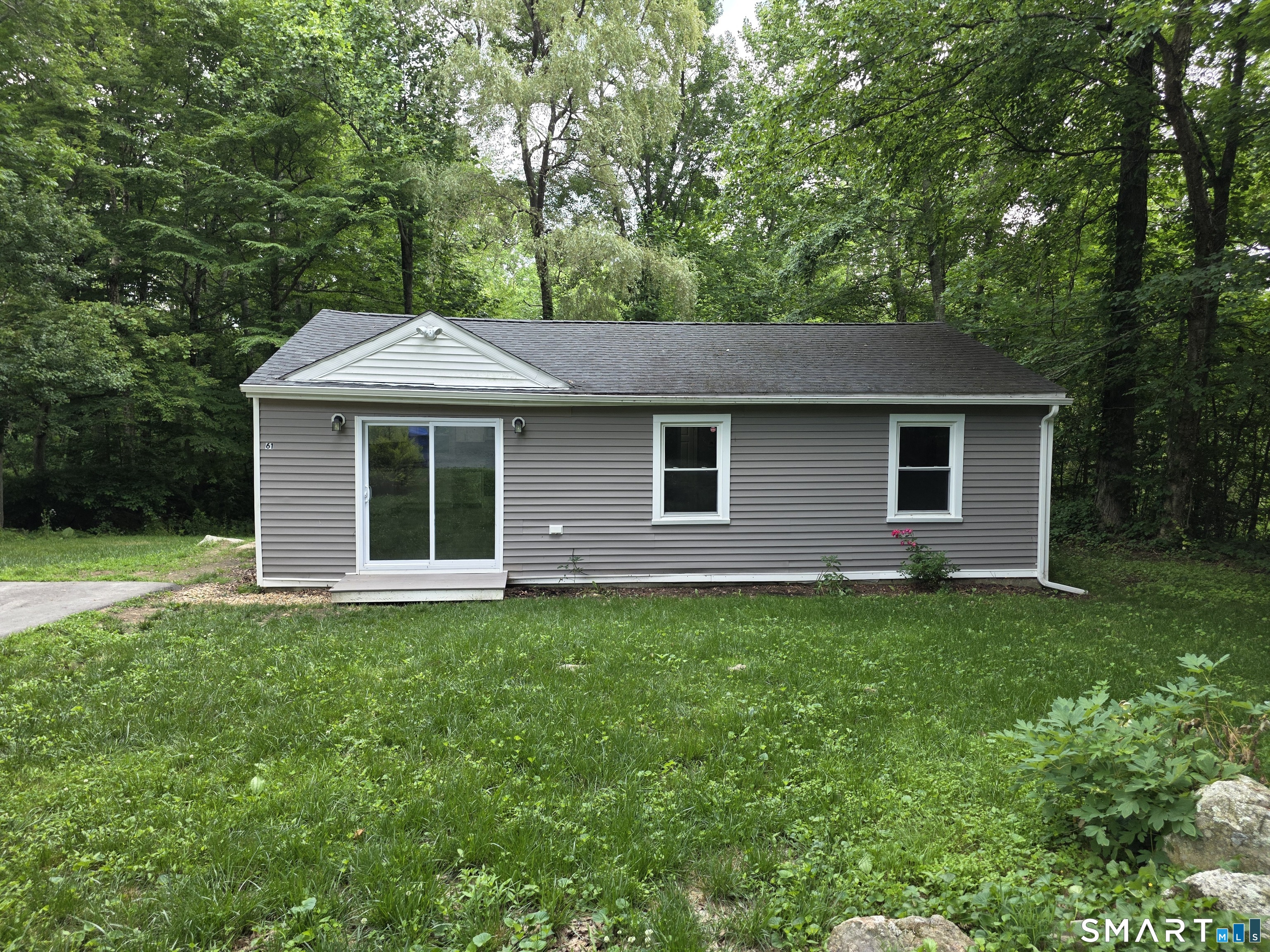 61 Wildwood Drive Lebanon CT 06249