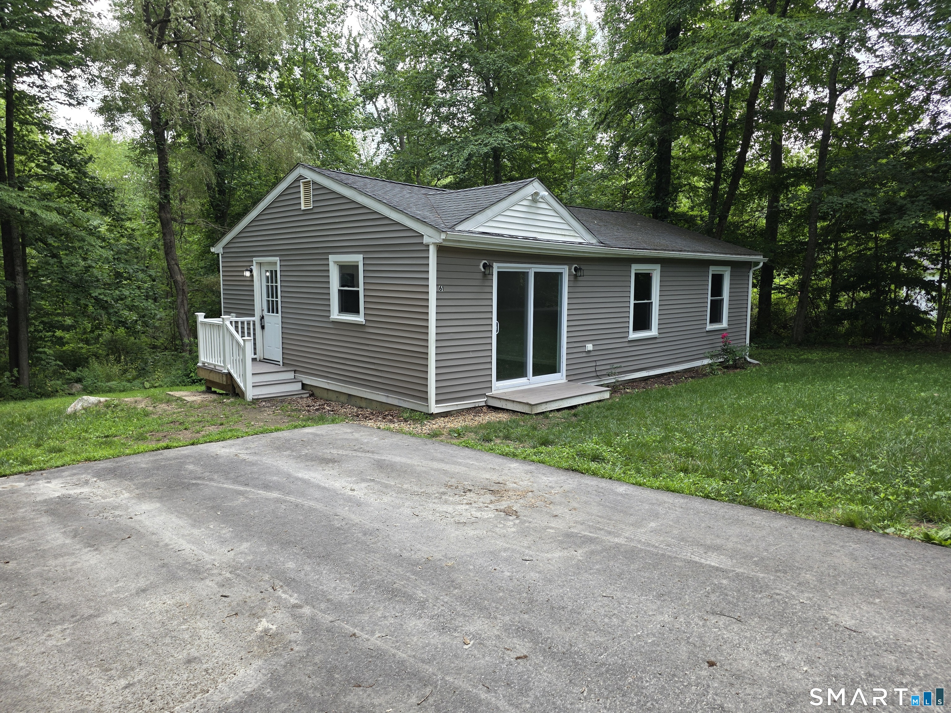 61 Wildwood Drive Lebanon CT 06249