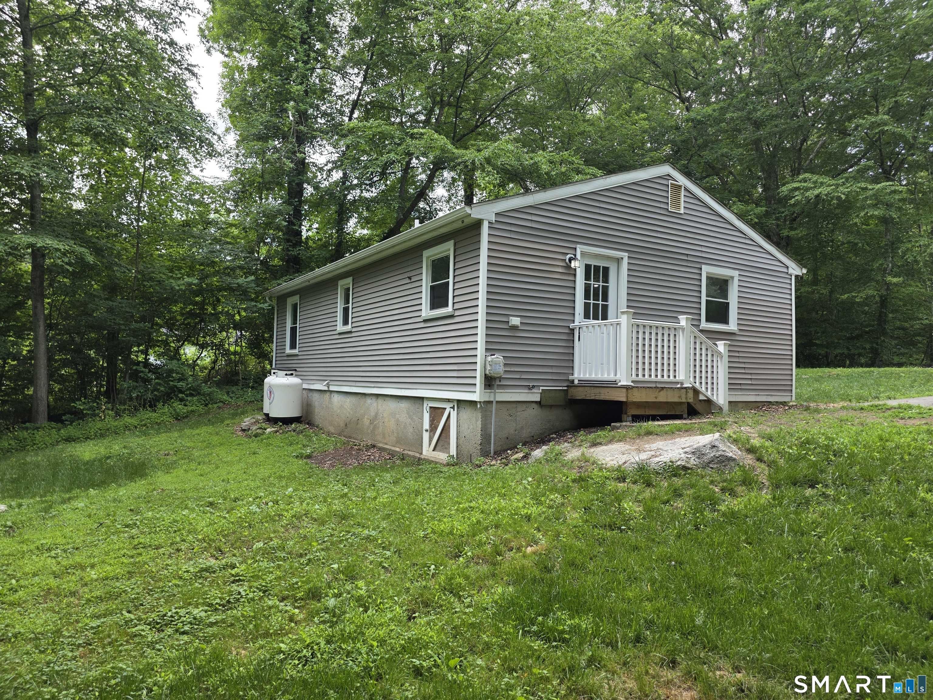 61 Wildwood Drive Lebanon CT 06249