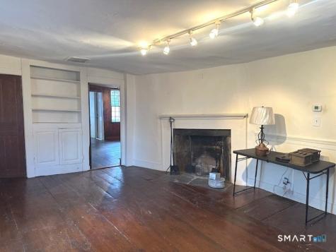 110 East Main Street Clinton CT 06413
