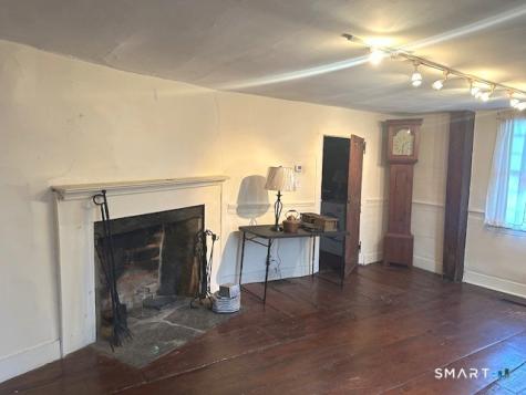110 East Main Street Clinton CT 06413