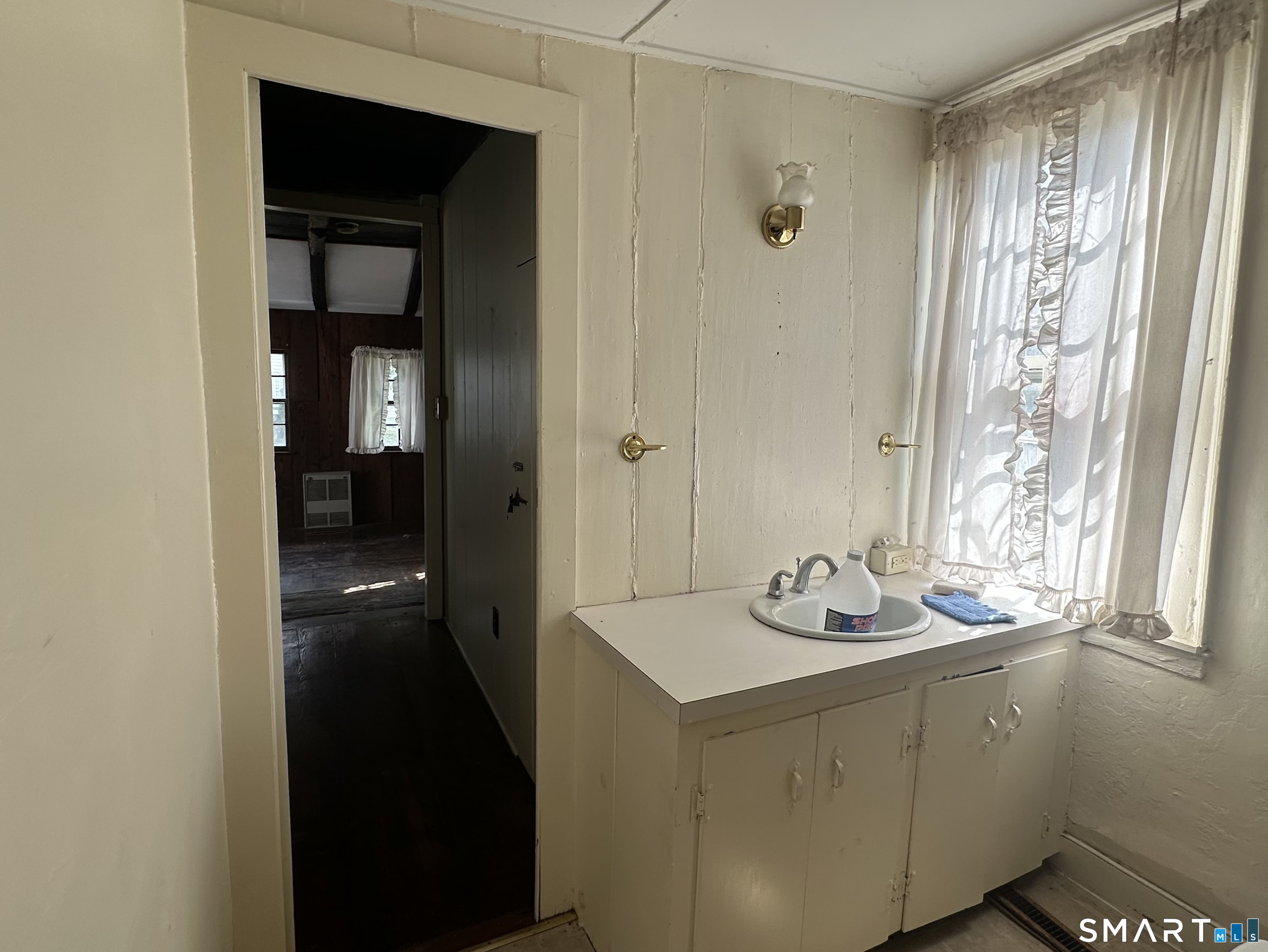 110 East Main Street Clinton CT 06413