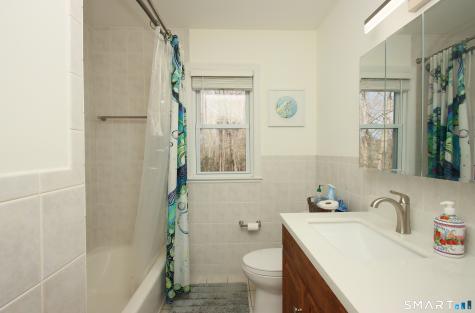 7 Bayberry Road Cheshire CT 06410