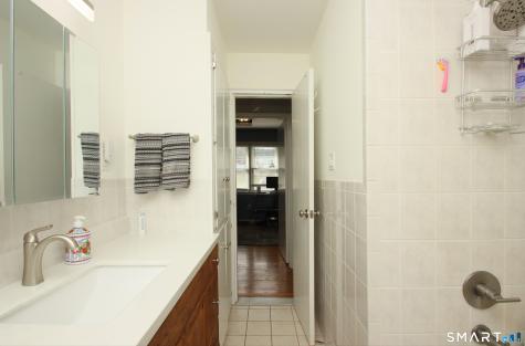 7 Bayberry Road Cheshire CT 06410