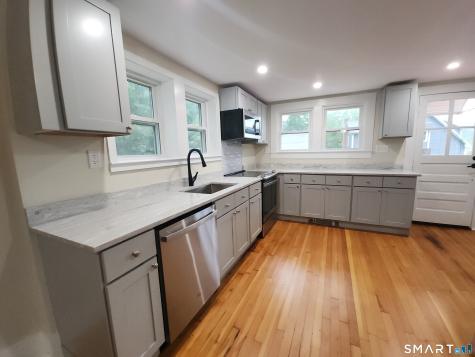 20 Hicksville Road Cromwell CT 06416