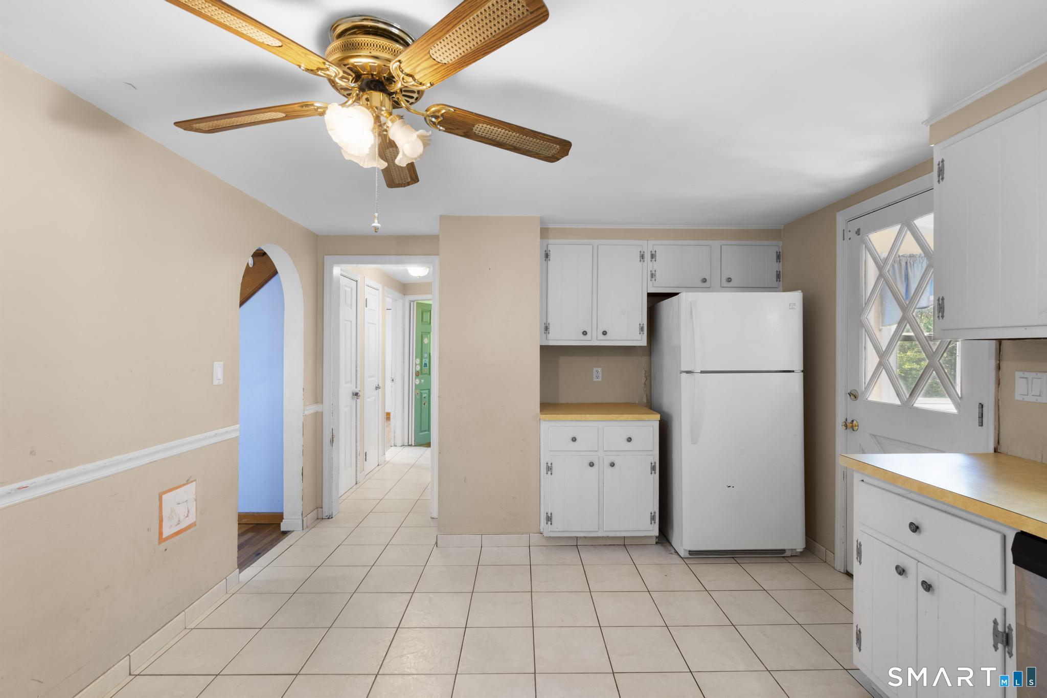 4 Bowen Road North Haven CT 06473