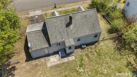 4 Bowen Road North Haven CT 06473