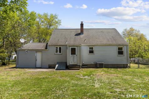 4 Bowen Road North Haven CT 06473