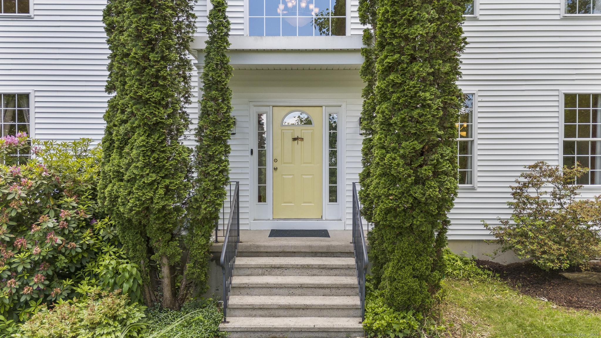 76 Brookdale Road Seymour CT 06483